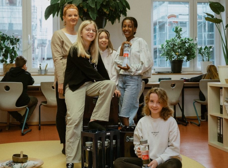 Naspa-Stiftung unterstützt die Montessori-Schule Idstein auf dem Weg zu noch mehr Nachhaltigkeit